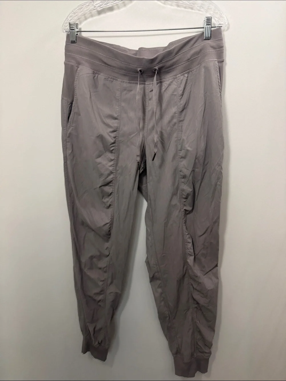 Lululemon Dance Studio lavender joggers size 12